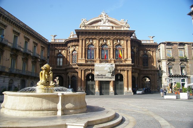 Teatro_Massimo_Vincenzo_Bellini