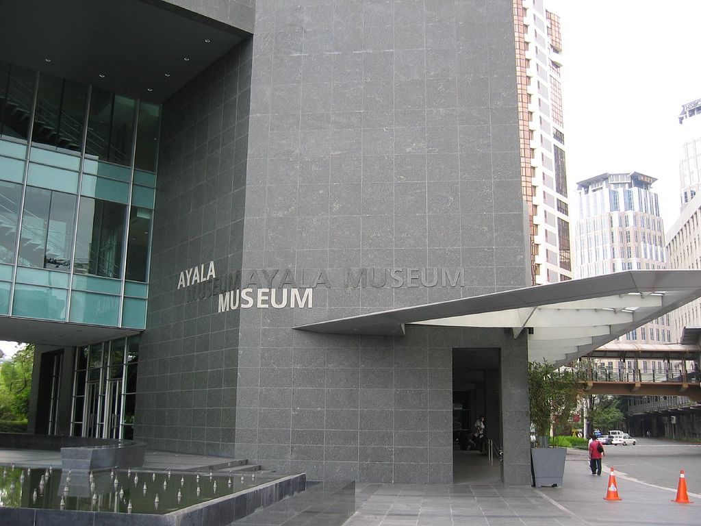 1024px-Ayala_Museum