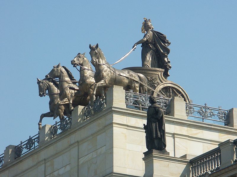 800px-Braunschweig_Quadriga