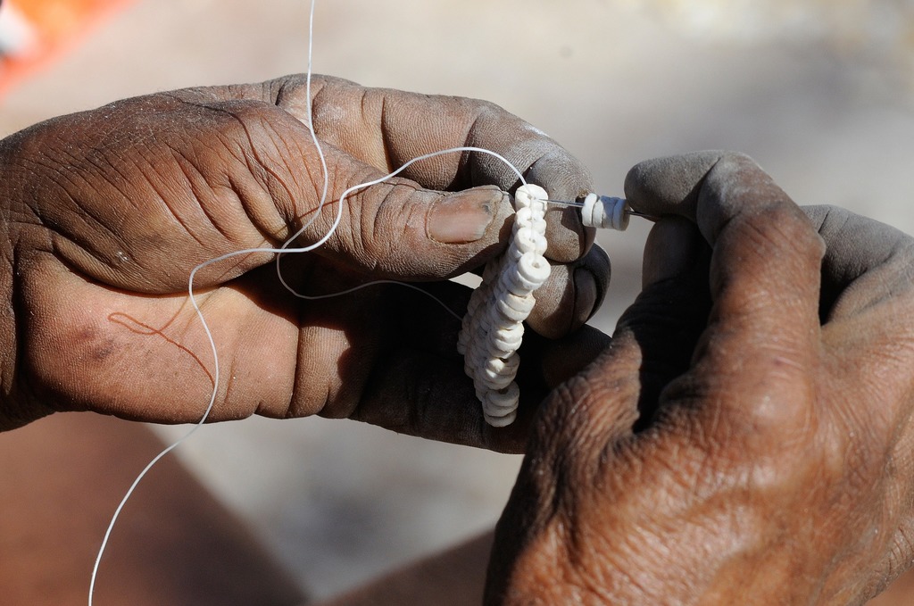 Crafting beads