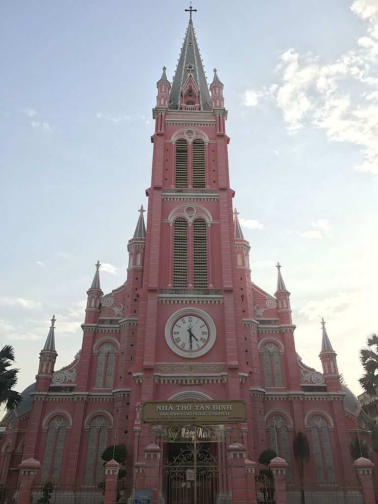 Pink Church in Saigon | © Fayhoo/WikiCommons