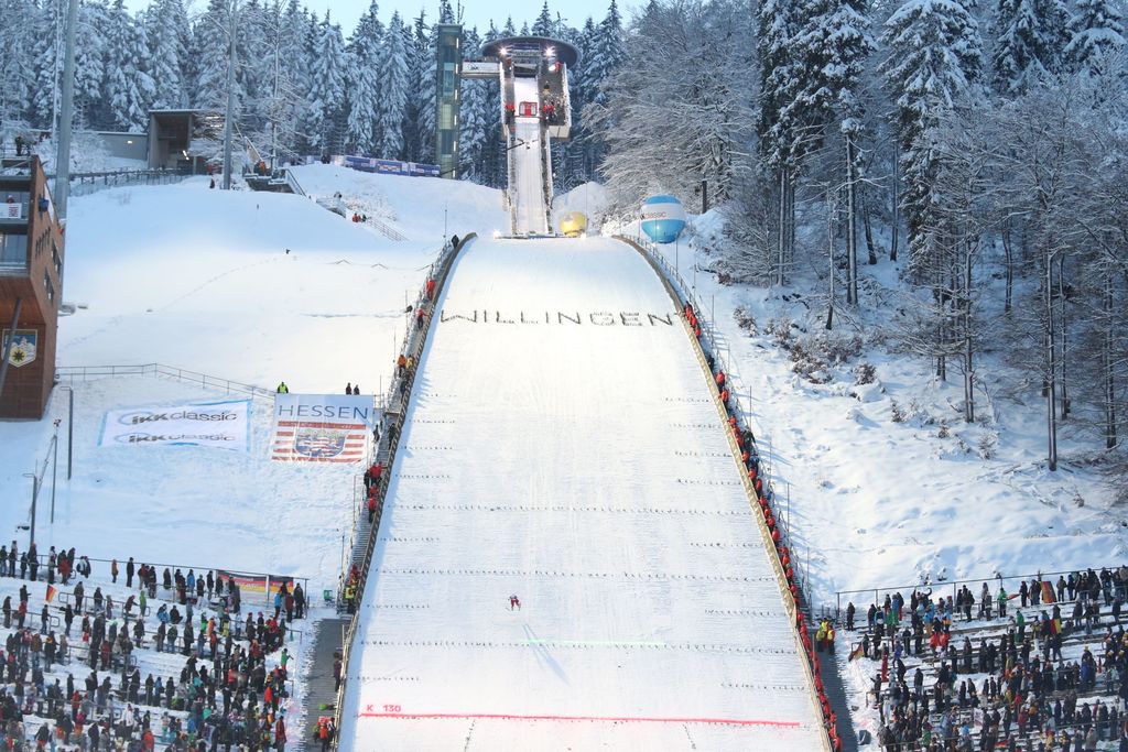 fis-skisprung-weltcup-willingen-aufsprunghang (1)