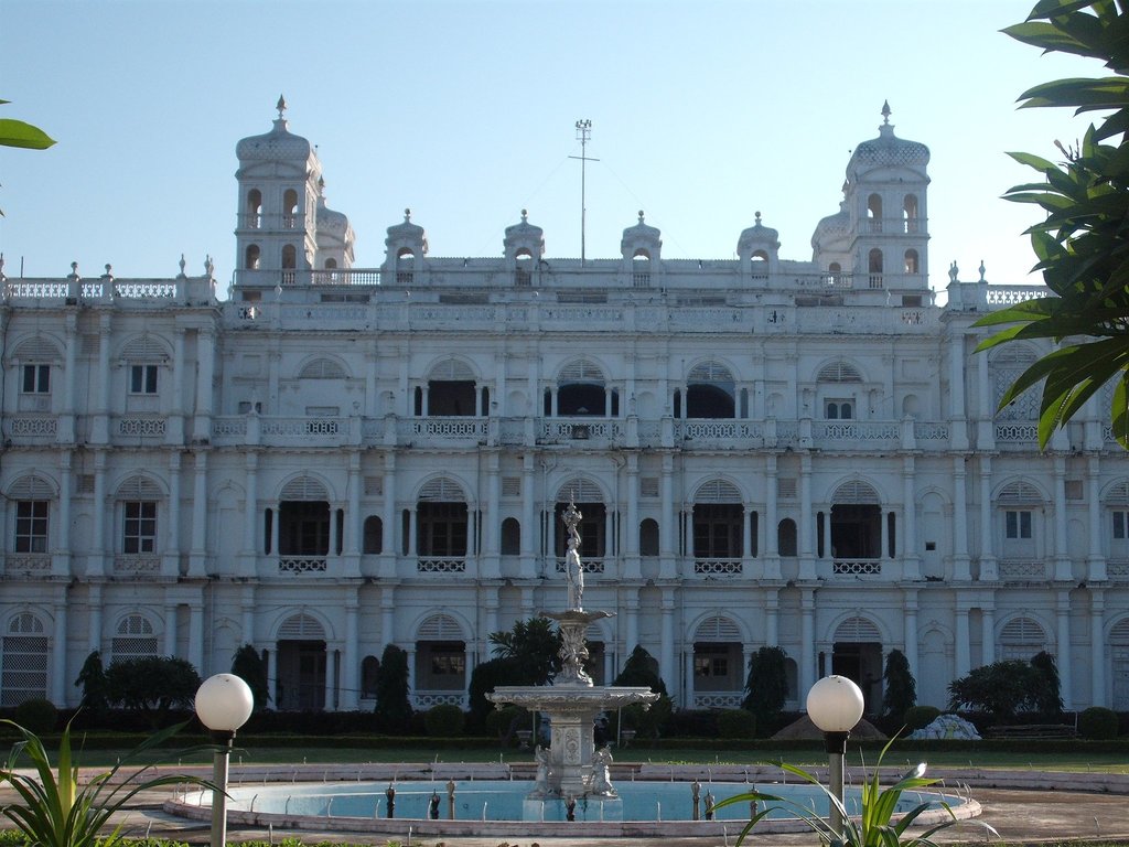 Jai Vilas Mahal Facade