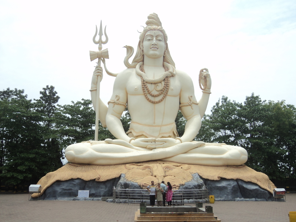 Kachnar City Shiva Statue