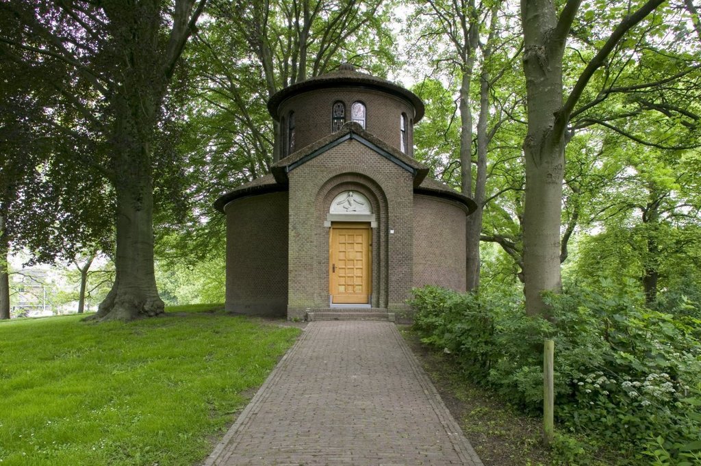 Kunsttempel_met_ingangspartij_-_Leeuwarden_-_20399463_-_RCE