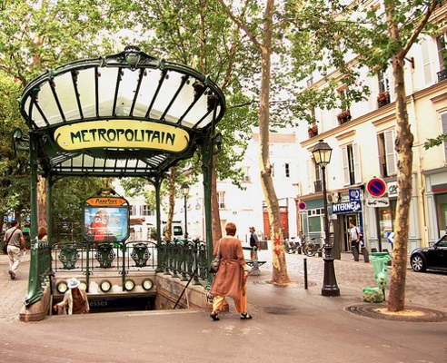 10 Of The Most Beautiful Art Nouveau Metro Stations in Paris