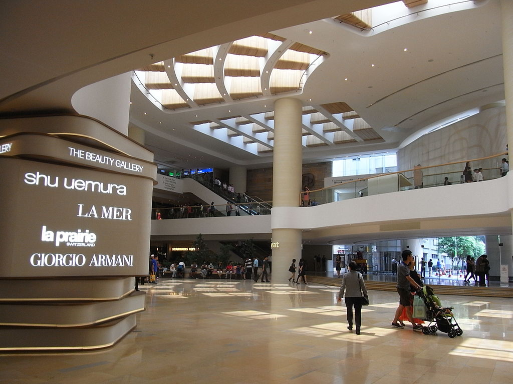 Most Famous Malls And Department Stores