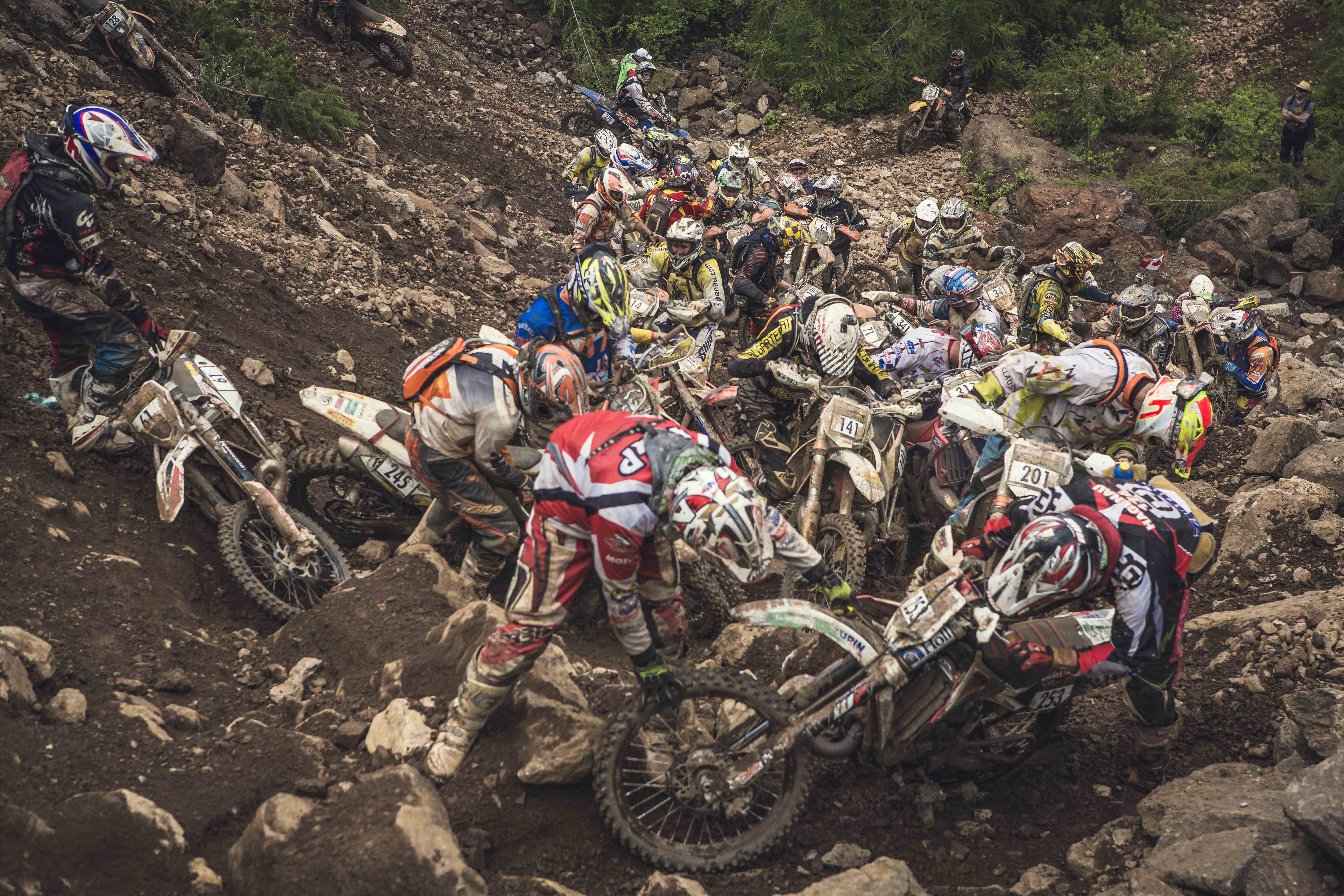 what is enduro racing
