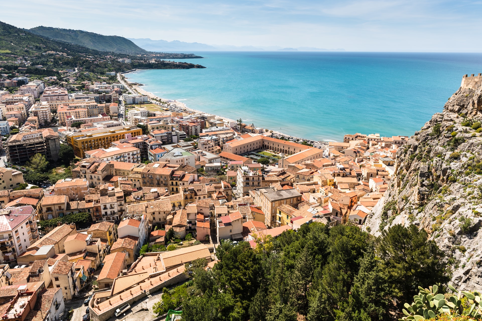 Klemme Placeret meget fint Sicily vs Sardinia: Which Italian Island Should You Visit?