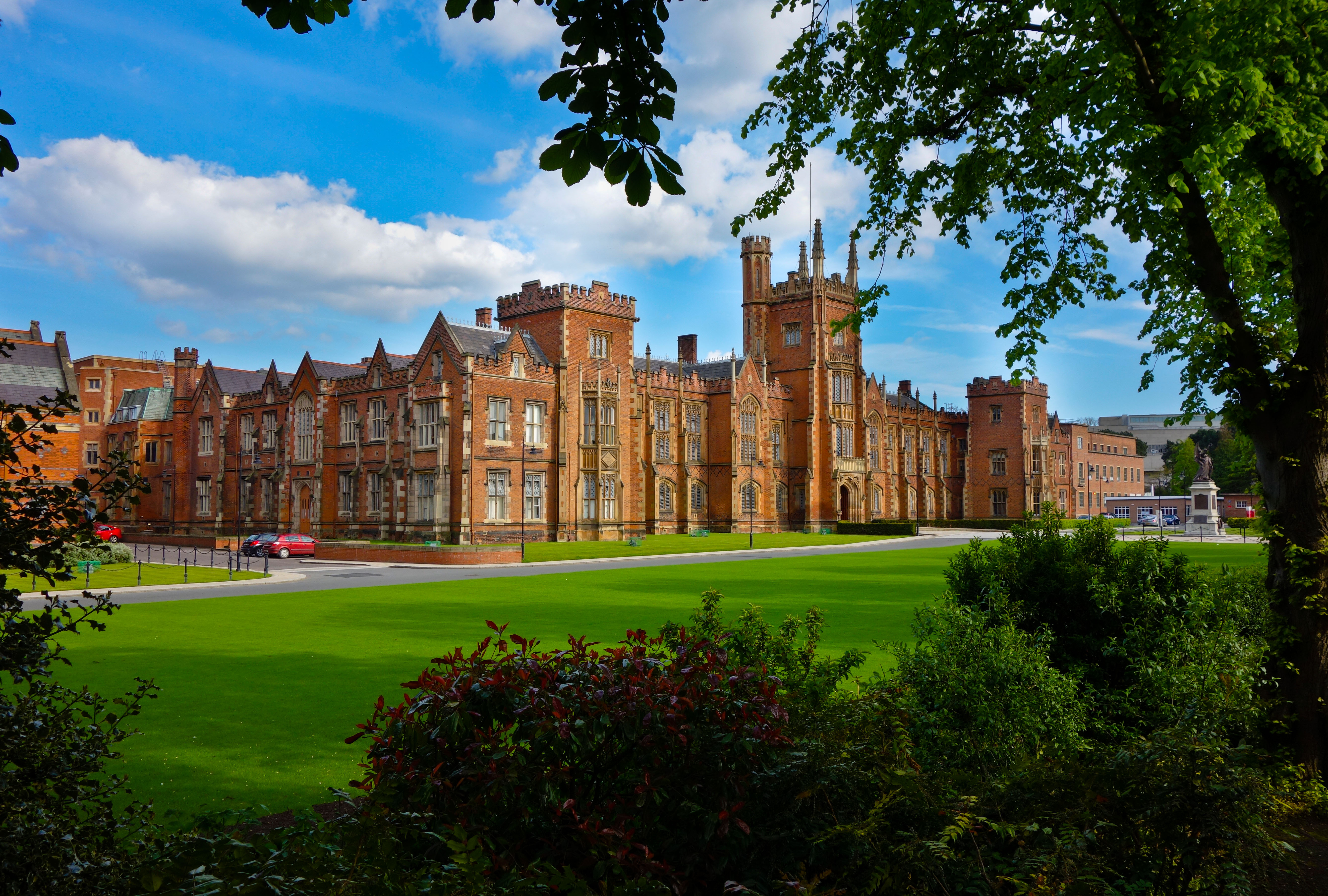 Queens university Belfast Lanyon Building