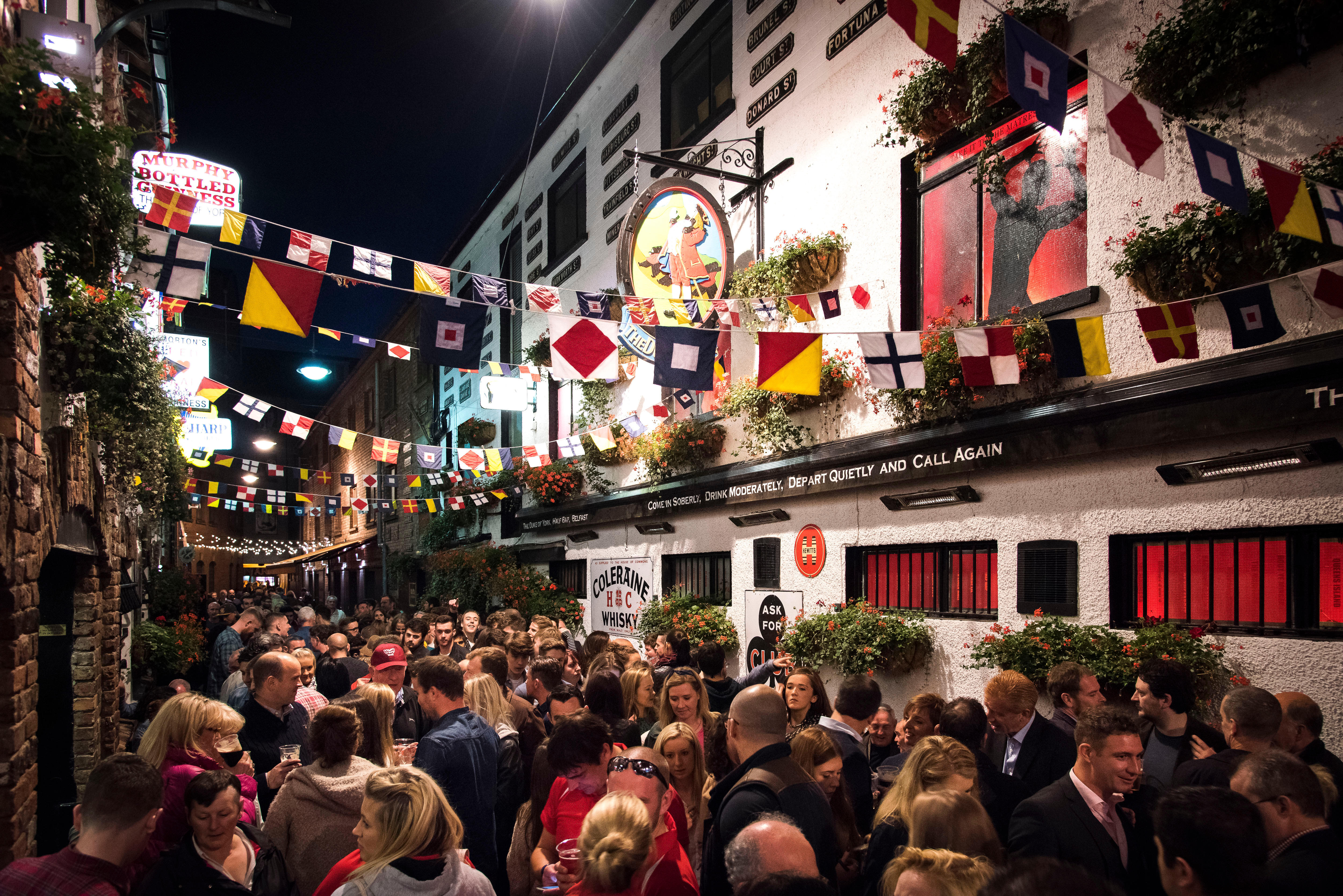 Belfast Culture Night crowds pubs bars duke york northern ireland